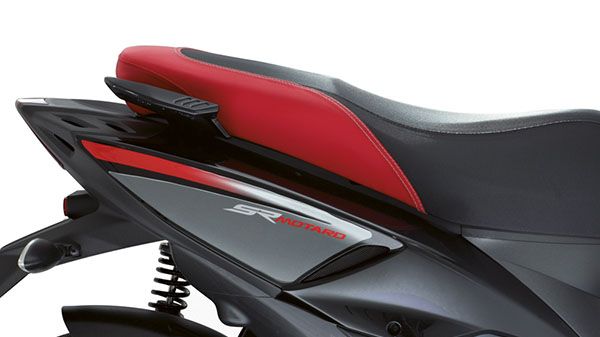 /photos-motos/Aprilia/SR_MOTARD/aprilia_sr_motard_50_selle /photos-motos/Aprilia/SR_MOTARD/aprilia_sr_motard_50_selle